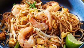 Experience Thailand’s sweet-sour street magic